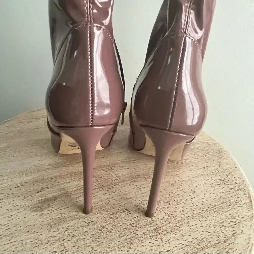Steve Madden Over The Knee Patent Leather Victory Boots in Purple Size 6 NWOB